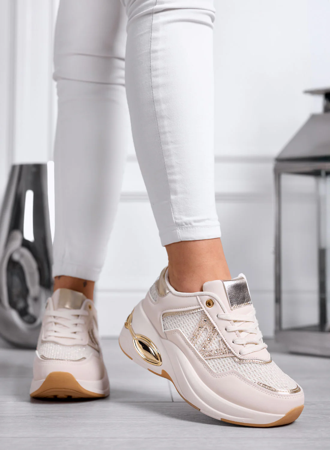 CAMILLA - Sneakers Beige con Strass e Dettagli oro - Image 2