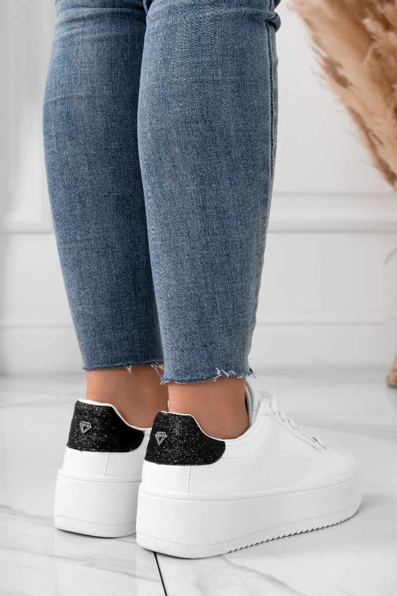 CARRY - Sneakers bianche con rifiniture argento e retro glitter nero - Image 3