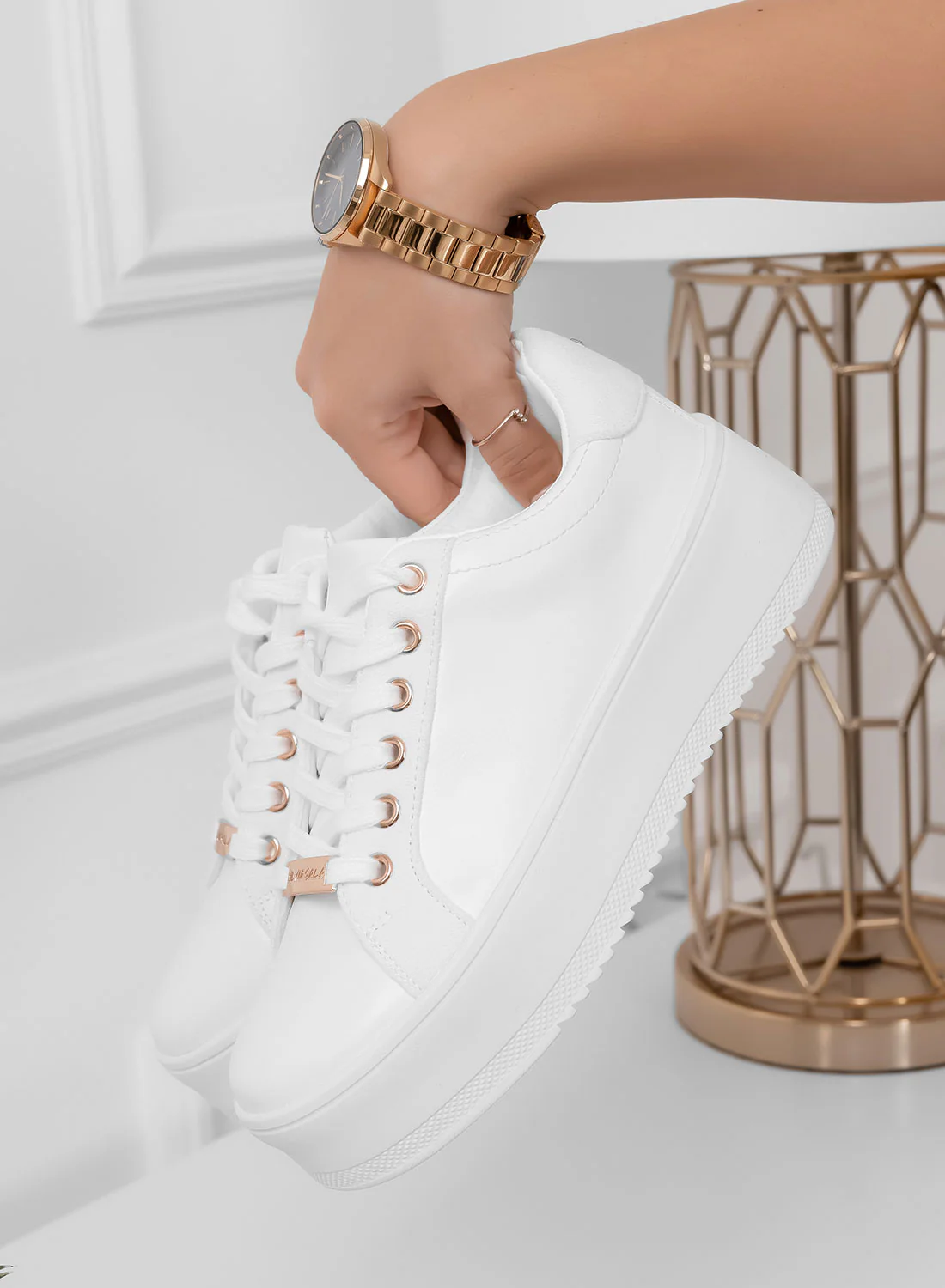CARRY - Sneakers Bianche con rifiniture oro - Image 5