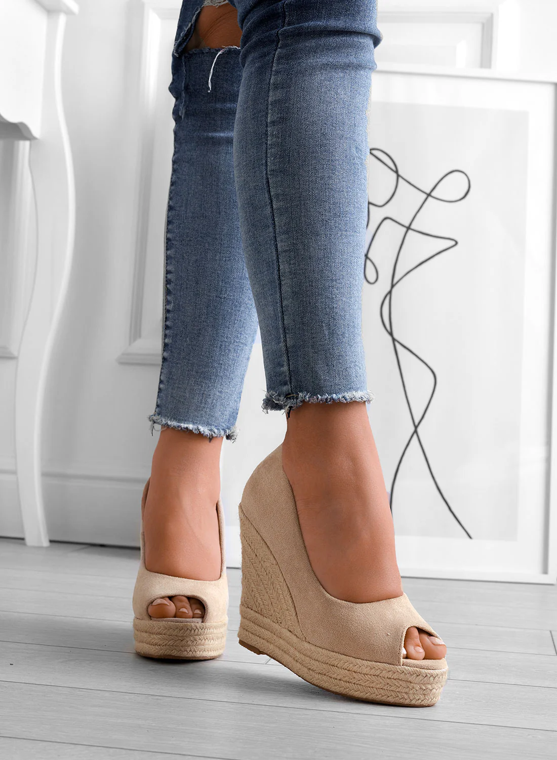 CLEO - Espadrillas Alexoo beige scamosciate con zeppa - Image 2