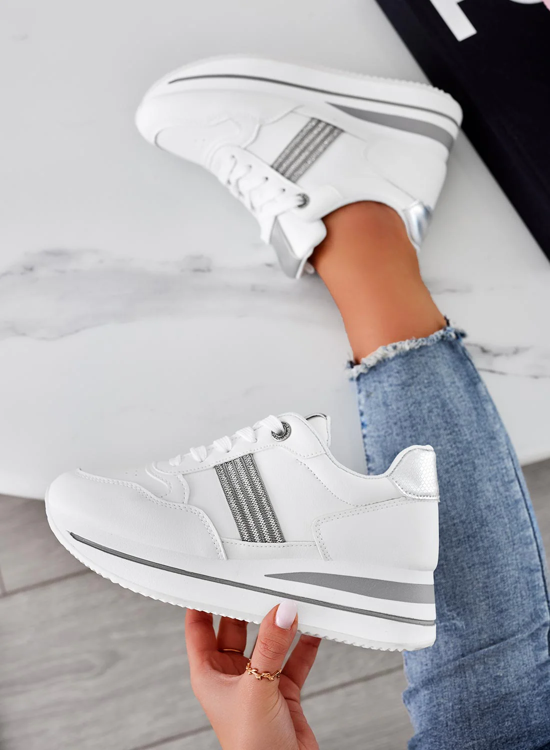 Sneakers bianche con inserti e strass argento - Image 5