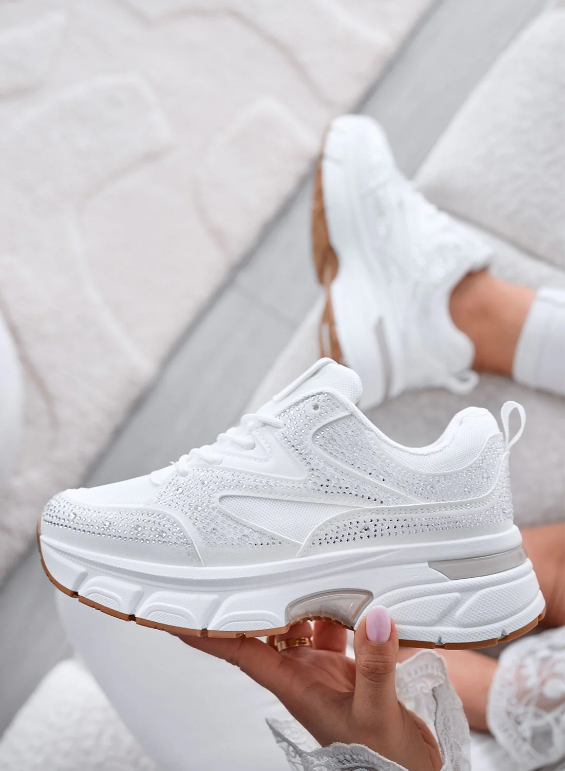 MARTINA - Sneakers bianche con Strass e Suola Platform Chunky - Image 3