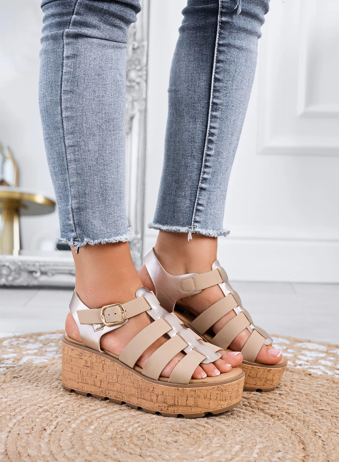 MATILDE - Sandali beige con zeppa platform effetto sughero - Image 3