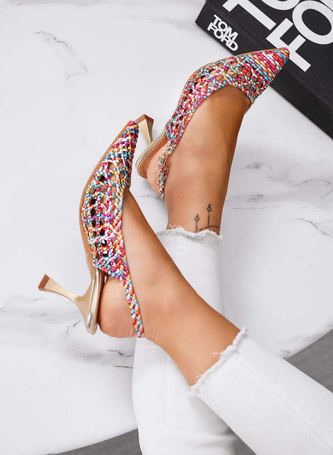 Décolleté multicolor slingback in rafia intrecciata con tacco medio - Image 3