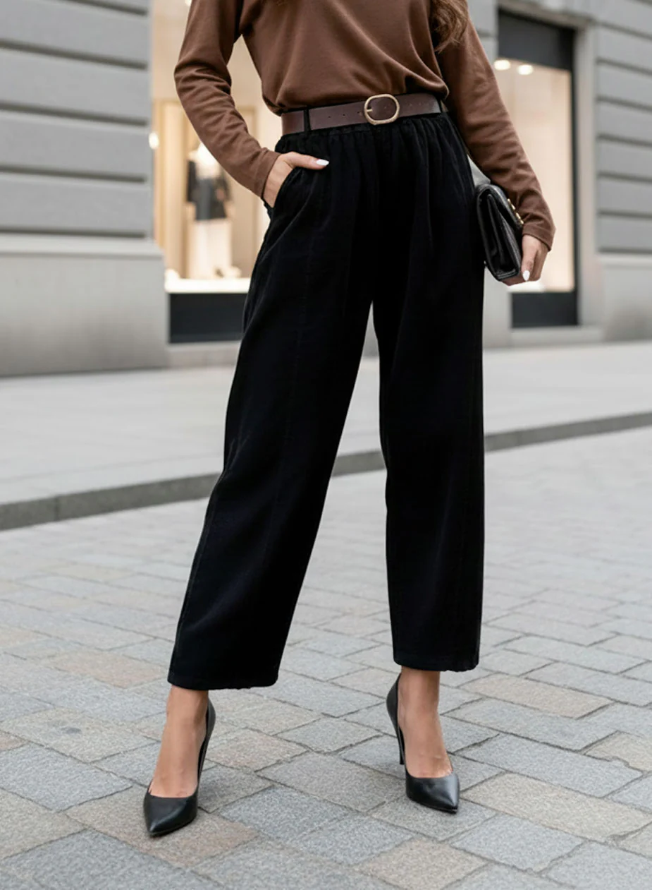 Pantalone nero a costine con cintura