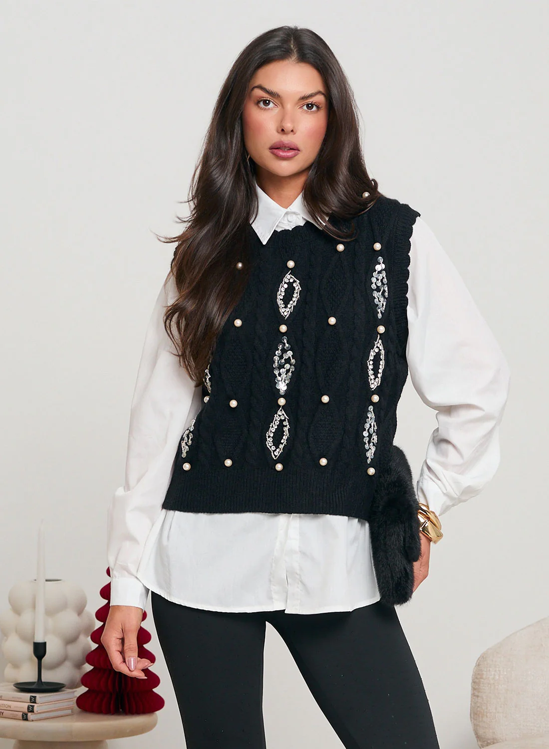Pantaloni neri bootcut decorati con strass - Image 4
