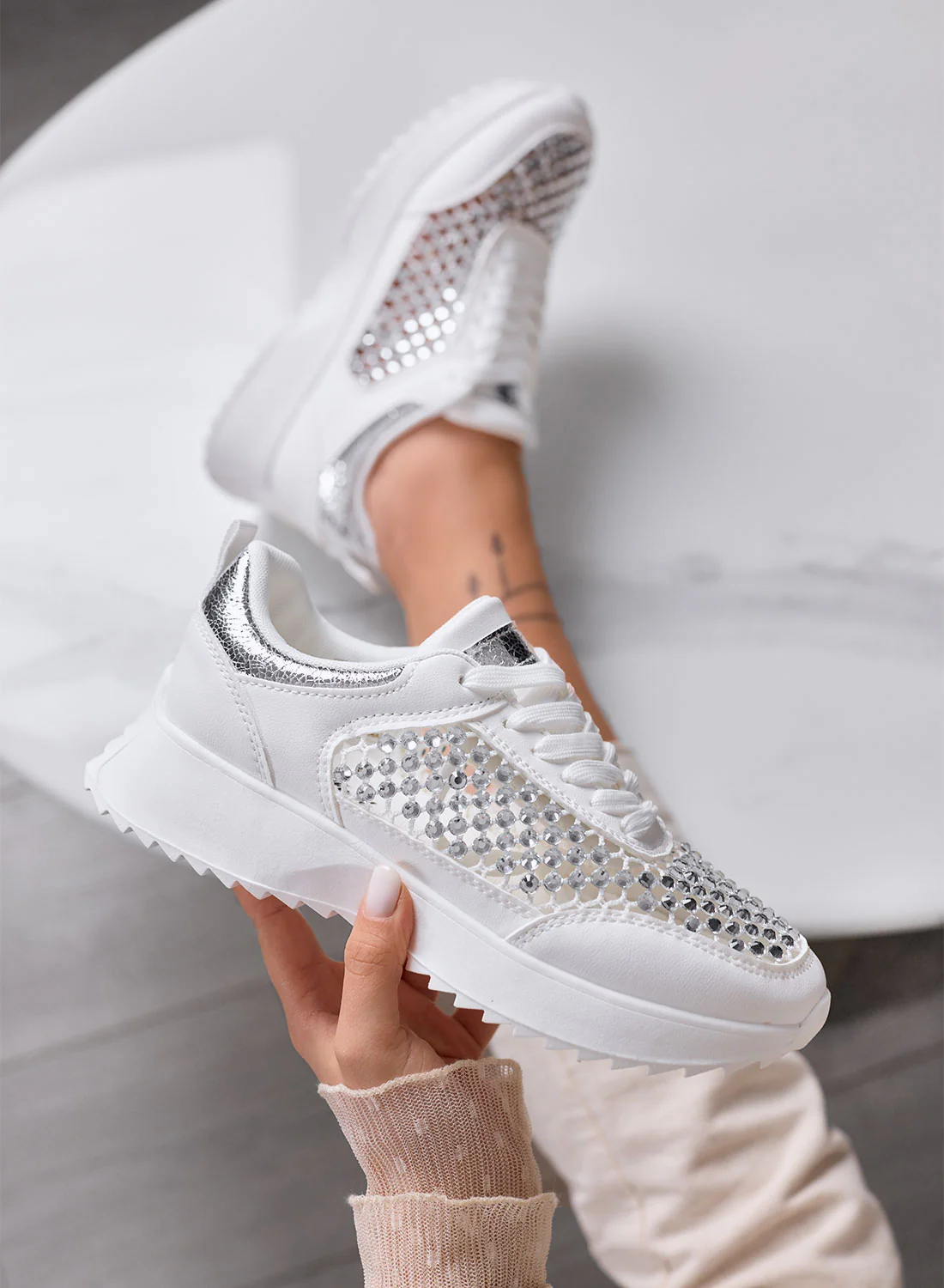 VANESSA - Sneakers Bianche Traforate con Strass e inserti argento - Image 3