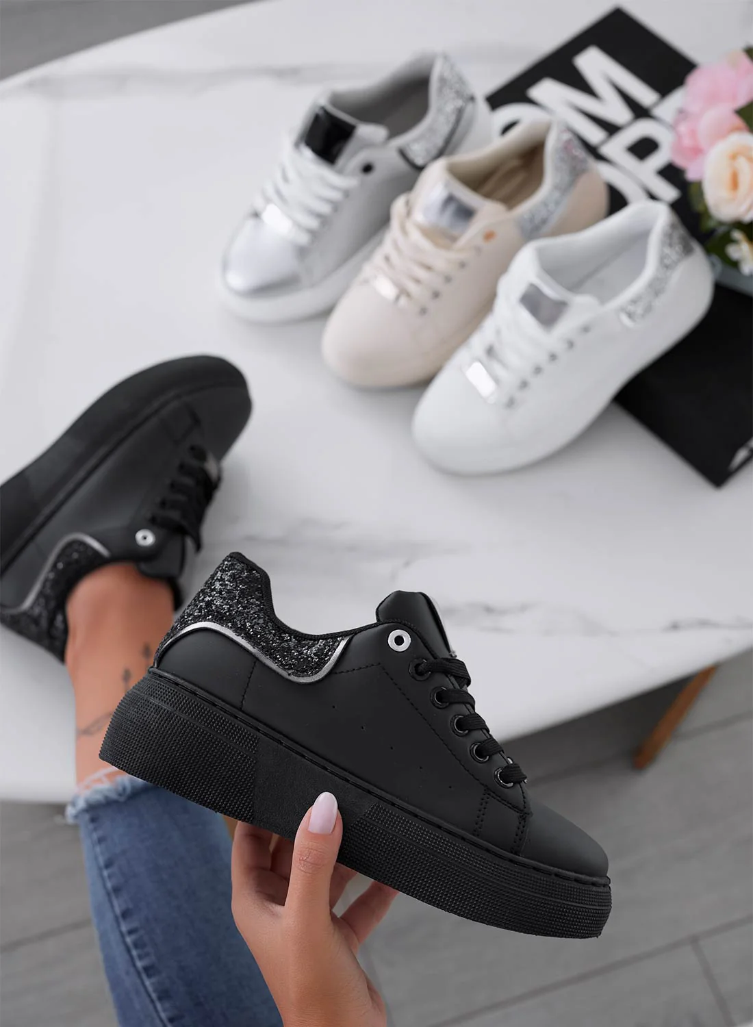 ZORA - Sneakers nere con retro glitter - Image 3